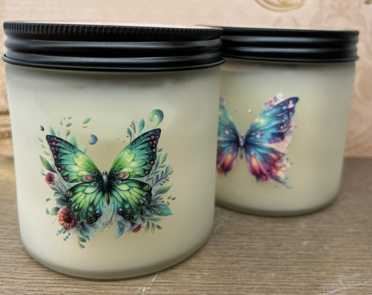 Butterfly Hugs Candle glass jar front