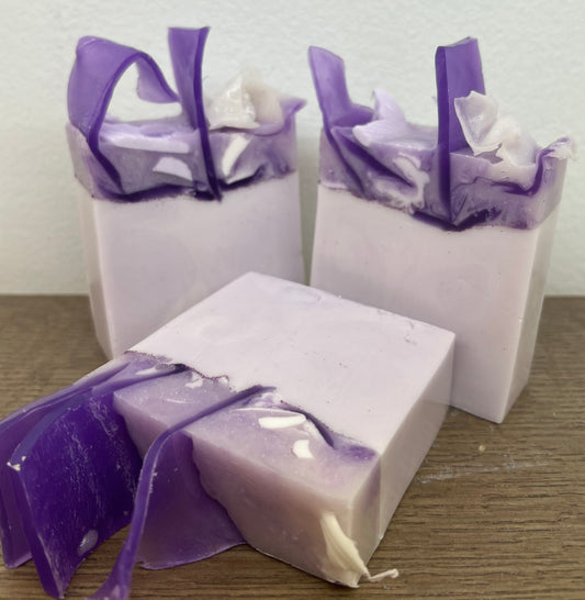 LAVENDER ESSENIAL OIL GOAT MILK  SOAP