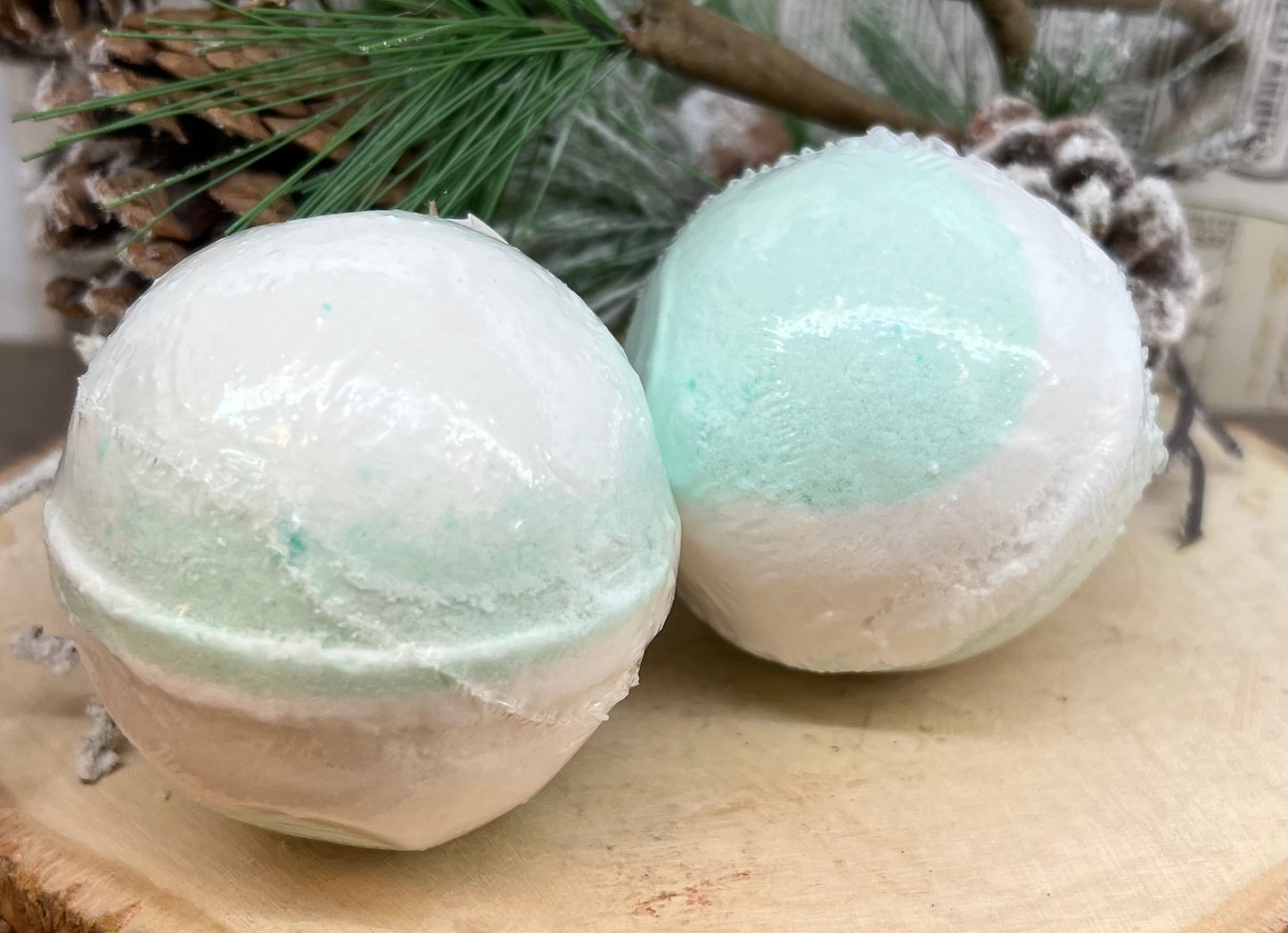 COCONUT LIME VERBENA BATH BOMB