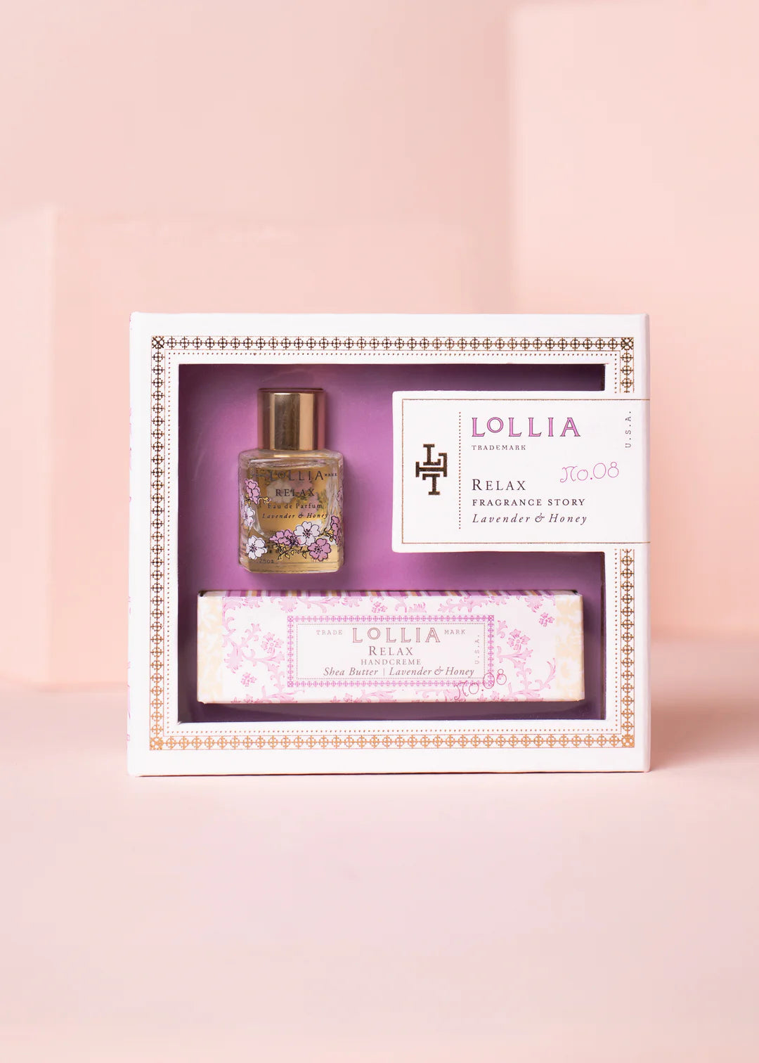 The Margot Elena Relax Fragrance Story Gift Set is a chic pairing of Eau de Parfum and Shea Butter Handcreme, featuring a decadent blend of lavender, bee blossom honey, white orchids, and Indian amber. This set offers a dreamy fragrance experience, perfect for gifting or personal indulgence. Front