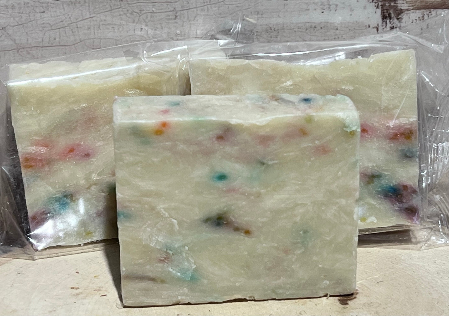 CONFETTI SOAP