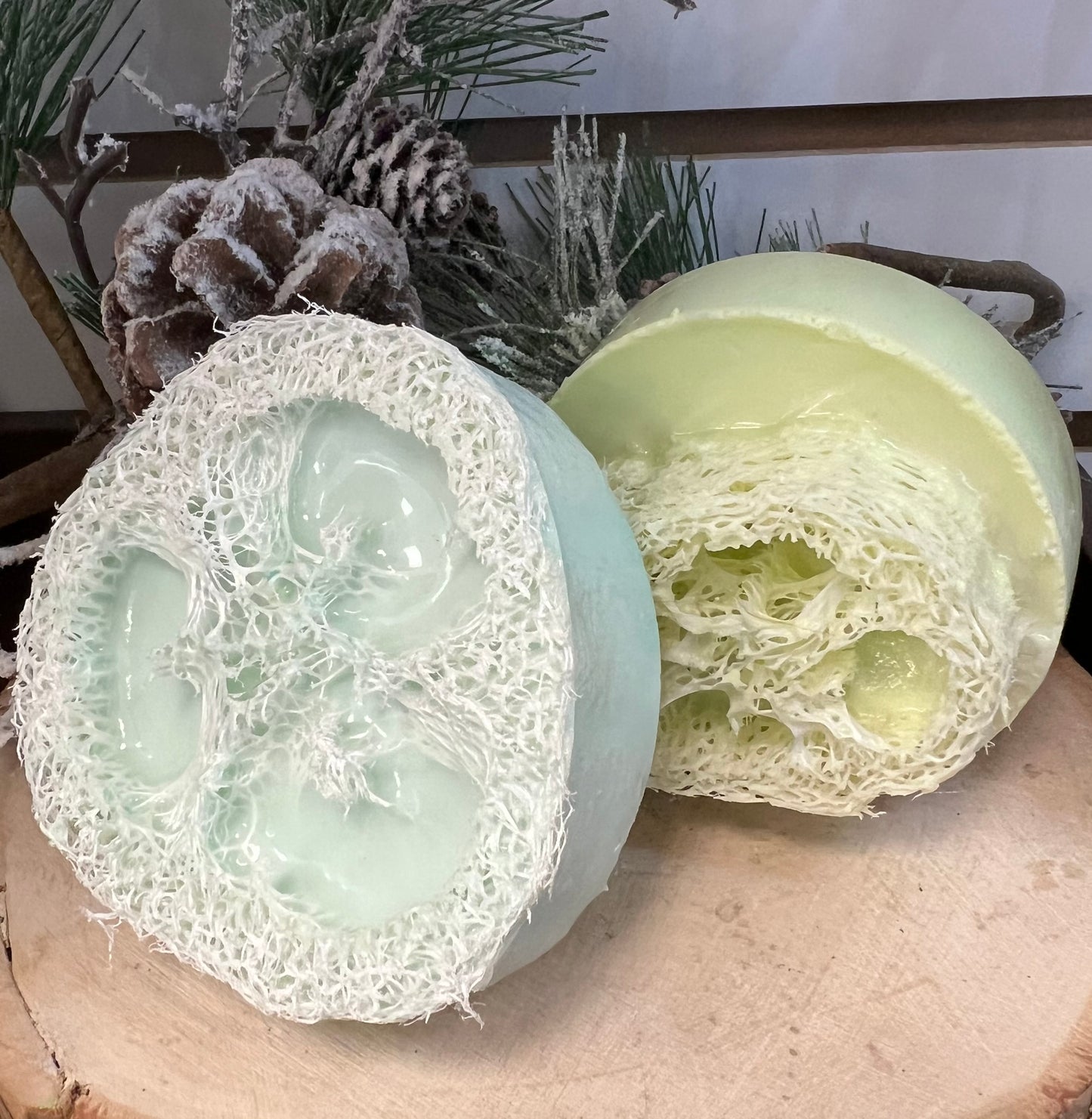 GOAT MILK LUFFA SOPA LEMON GRASS, LIME & SEA MINERALS